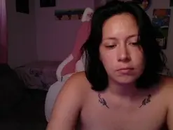 HotMommyMia from amateur