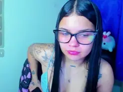 Amateur Live Porn of Emma_boo