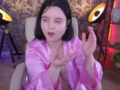 Amateur Free Live Porn of LittleShyy