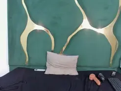 Amateur Live Sex Cam of Ninaasm