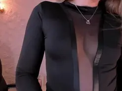 Amateur Live Porn of HaleyGreen1