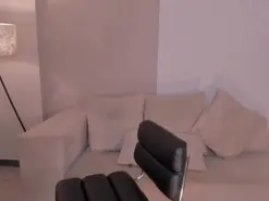 Amateur Nude Webcam of EmmaMonroe