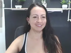 Amateur Adult Webcams of Lauryn_Jones