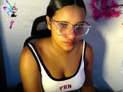 Amateur Watch Live Sex Cams of chleo_rosse