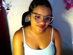 Amateur Adult Video Chat of chleo_rosse