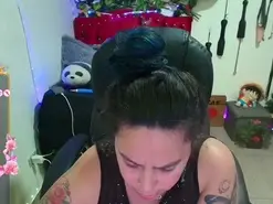 Amateur Free Porn Cam of elektra_32