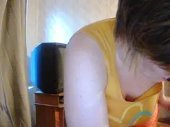 Amateur Nude Webcam of Ariellakissy