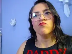 Amateur Free Live Porn of chantal_adams0