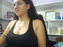 Amateur Adult Webcam of chantal_adams0