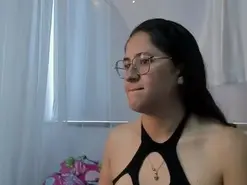 Amateur Live Sex Cam of chantal_adams0