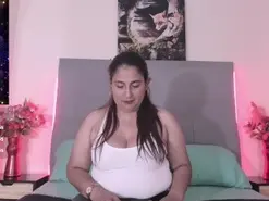 Amateur Adult Webcam of alma_alavares
