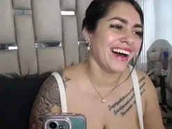 Amateur Best live sex cam show of chelaqueen_