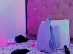 Amateur Adult Video Chat of JulianaCarter