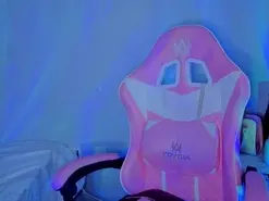 Amateur Live Sex Cam of LyaValmont