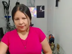 Amateur Free Live Porn of clarie_m