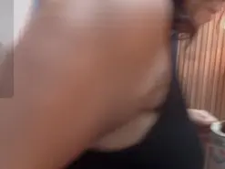 Amateur Live Sex Cam of amber_rousse