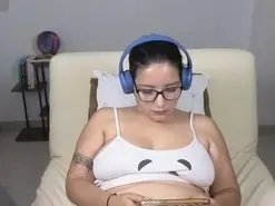 Amateur Sex Cam of Moon_woman