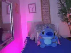 _dakotaa_ from amateur