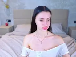 Amateur Adult Webcam of SnowWhitee