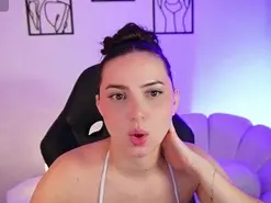 Amateur Best live sex cam show of AliceHarper1