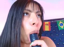 Amateur Sex Chat of Leia_laurent
