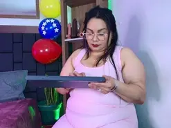Amateur Free Porn Cam of EllenaBoobs_
