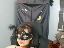Amateur Live Sex Cam of Sluttygirl30