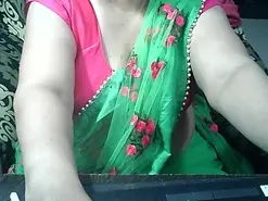 Amateur Sex Cam of indianbhabi40