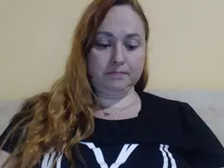 Amateur Nude Webcam of zara_red