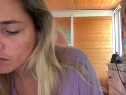 Amateur Free Porn Cam of FresitaParadise