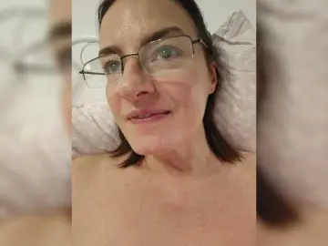 Bongacams Live Sex Cam of xtamarax