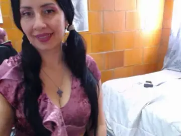Charlotemple5 from bongacams