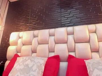 Bongacams Best live sex cam show of SaloHeaven