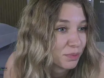 Bongacams Watch Live Sex Cams of vivianyyy