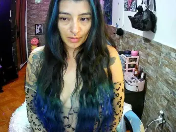 Bongacams Watch Live Sex Cams of AngelaQueen