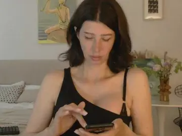 Bongacams Sex Cam of RoxySkyBlue