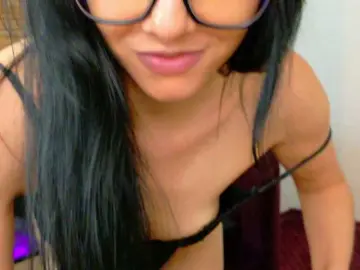 MiaaAngell from bongacams