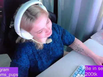 Bongacams Live Sex Cam of AlinaAdams