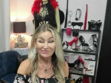 Bongacams Live Sex Cam of soft-crystal