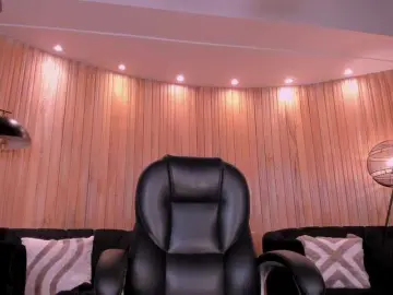 Bongacams Watch Live Sex Cams of LexieWayne