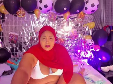 Bongacams Live Sex Cam of BBWHijab