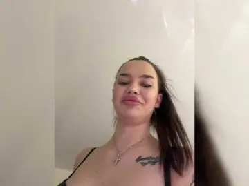 Bongacams Free Live Porn of EvaDesire