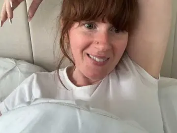 Bongacams Best live sex cam show of REDHEADROSIE