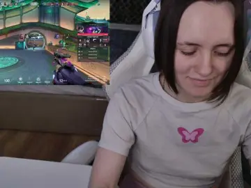 Bongacams Live Sex of LunaL0ve