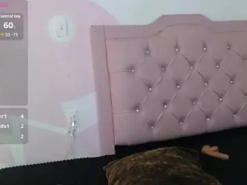 Bongacams Watch Live Sex Cams of nicole-bigboobs