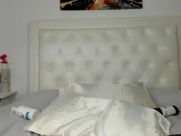 Bongacams Live Sex Cam of rouse-sexy-hotxx77