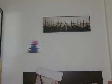 CarluyMessy from bongacams