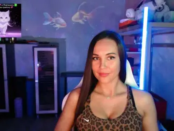 Bongacams Adult Webcam of QWEENII