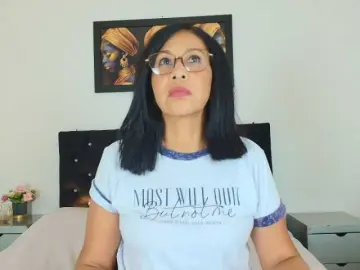 Bongacams Watch Live Sex Cams of Shanon-mature