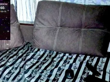 Bongacams Free Porn Cam of LoraMoon